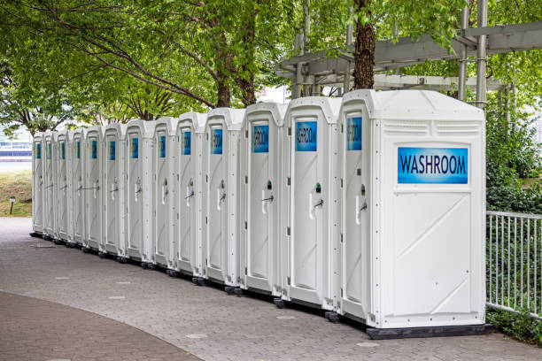 Best Portable bathroom rental  in Franklin, PA